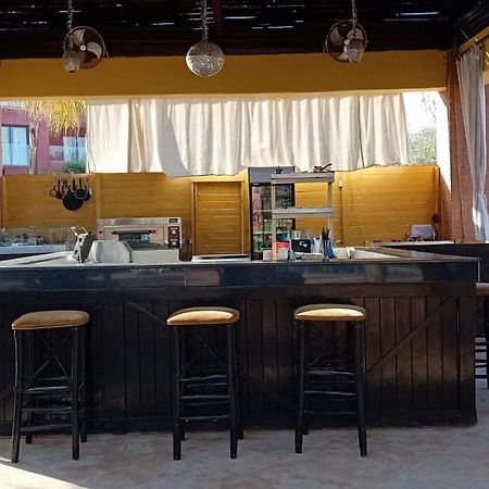 Vizir Center Appartement Avec Solarium Et Acces Offert Au Parc De Loisirs Dar Caïd Layadi Exterior foto